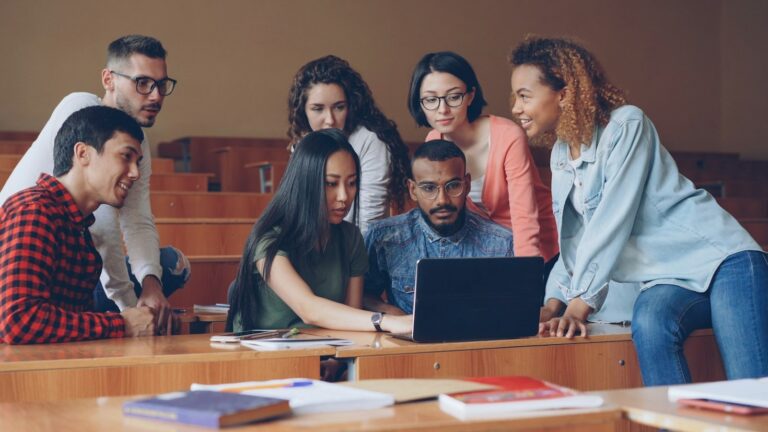 How to Balance Coursework and Campus Life Effectively